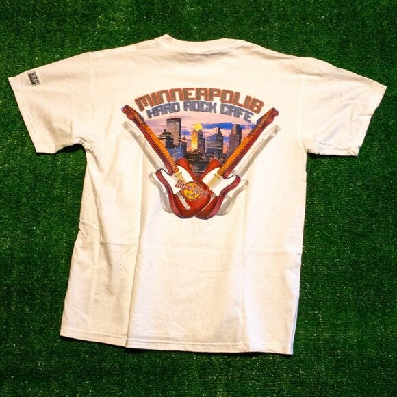VINTAGE HARD ROCK CAFE MINNEAPOLIS MENS SHIRT LOGO GRAPHIC RETRO SIZE MEDIUM - Picture 1 of 7